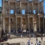 Classique #PhotoArchéo avec la Bibliothèque de Celsus à Éphèse par Ayten Top / CC BY-SA Ayten Top, 2023